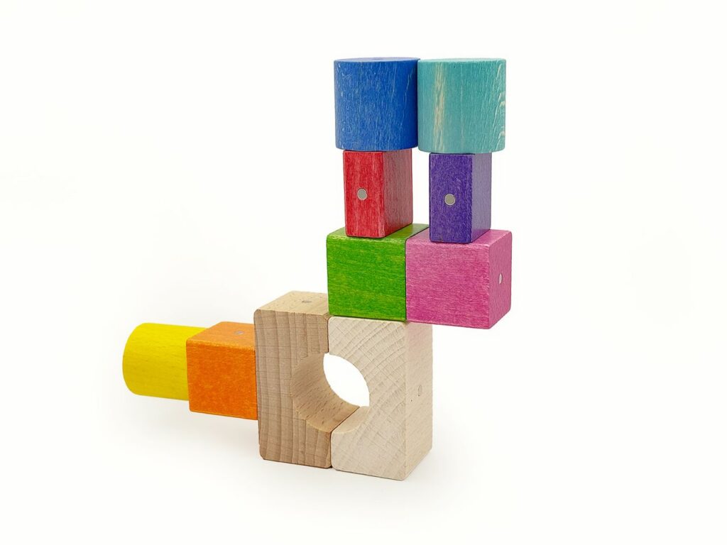 puidust magnetklotsid lapsele alates 3 eluaastast