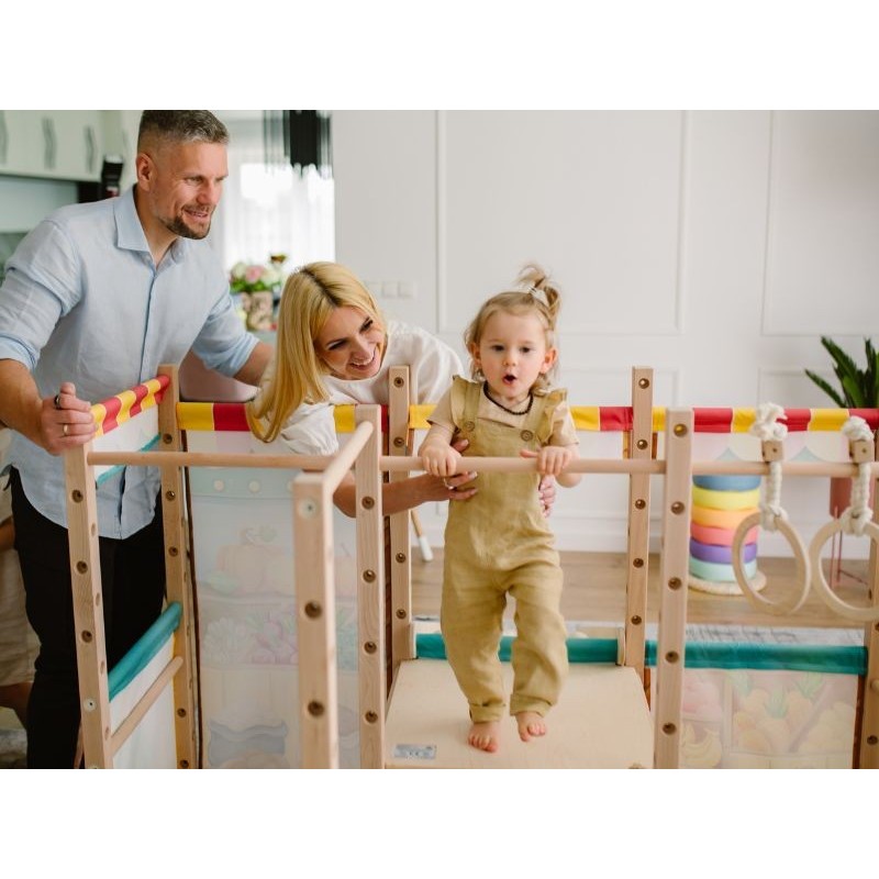 puidust moodulitest laste ronila tuppa